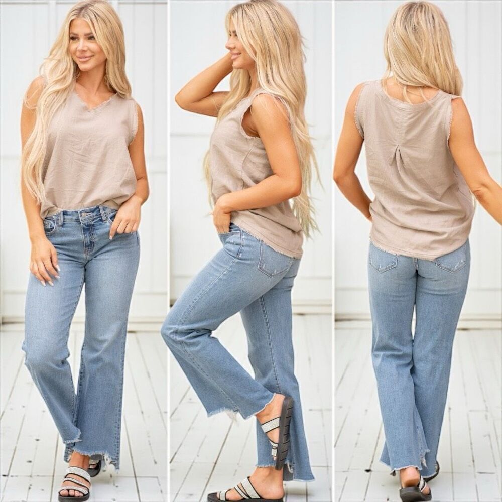KanCan Light Wash High Rise Slim Wide Leg Jeans Size 13/30 NWT - Picture 3 of 13